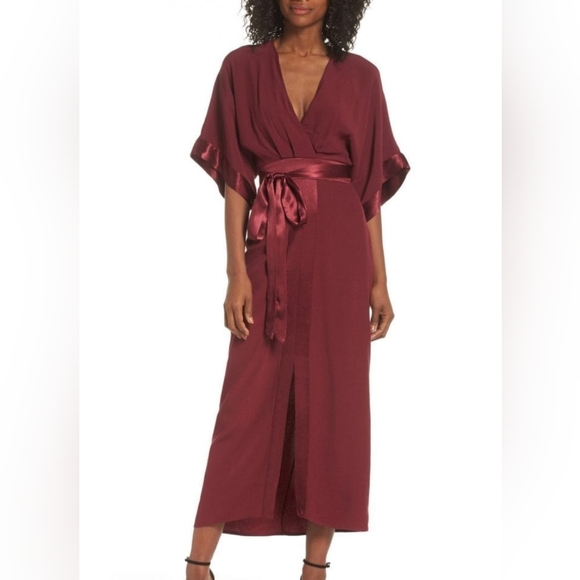 Adelyn Rae - Kimono dress in burgundy, size XS - Picture 1 of 5